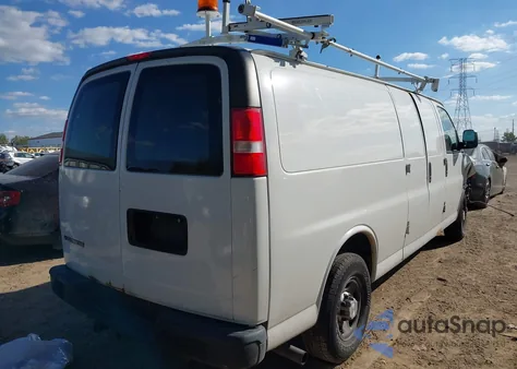 2017 Chevrolet Express 2500 Work Van из США, поврежденный, VIN 1GCWGBFF3H1125576